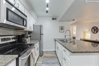 Photo #3: 6711041 Listing 