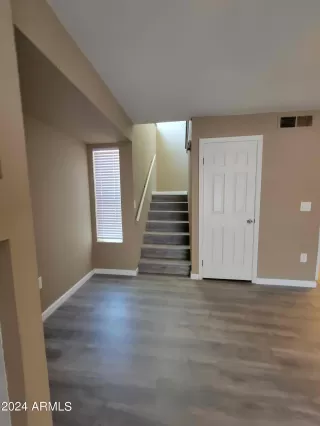 Photo #2: 6711284 Listing 