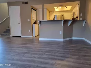 Photo #4: 6711284 Listing 