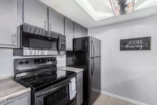 Photo #6: 6711877 Listing 