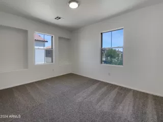 Photo #2: 6711903 Listing 