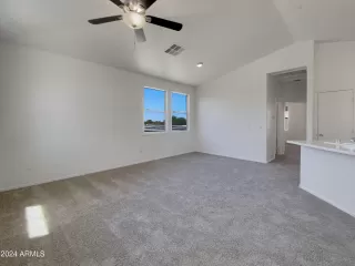 Photo #3: 6711903 Listing 