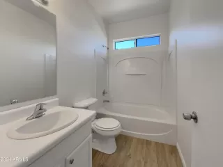 Photo #4: 6711903 Listing 