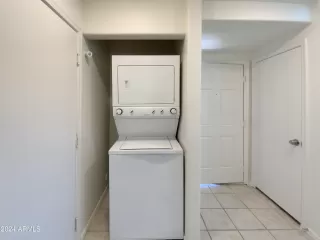 Photo #6: 6711903 Listing 