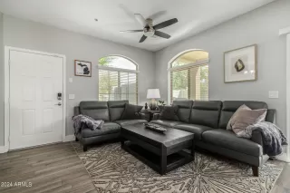 Photo #1: 6711995 Listing