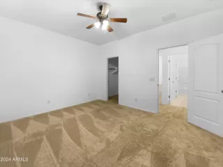 Photo #4: 6712211 Listing