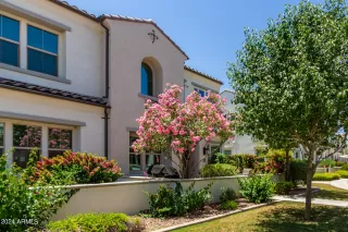 Photo #6: 6712404 Listing