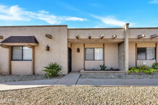 MLS: 6712732 Condo For Sale