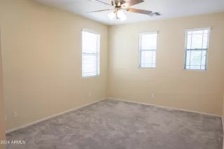 Photo #5: 6712758 Listing