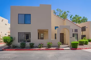 Photo #2: 6713023 Listing 