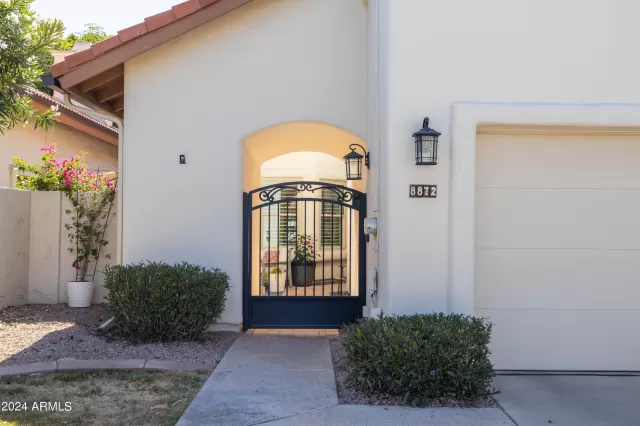 MLS: 6713230 Condo For Sale