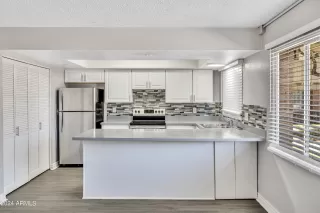 Photo #3: 6713547 Listing 