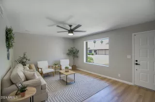 Photo #4: 6714191 Listing