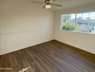 Photo #6: 6714360 Listing