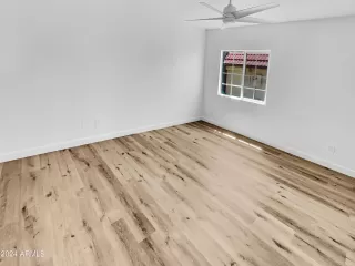 Photo #3: 6714461 Listing