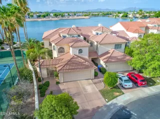 Photo #1: 6715055 Listing 