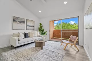 Photo #2: 6715191 Listing 