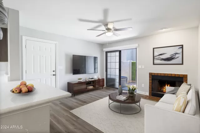 MLS: 6715318 Condo For Sale