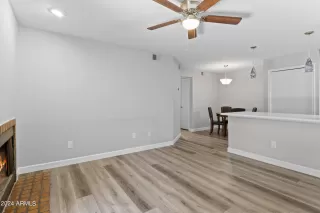 Photo #2: 6715318 Listing