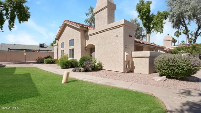 MLS: 6716141 Condo For Sale