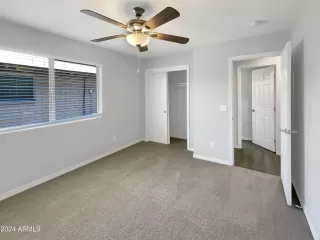 Photo #4: 6716220 Listing