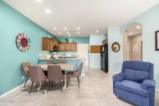 Photo #6: 6716277 Listing 