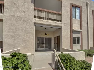 Photo #4: 6716398 Listing