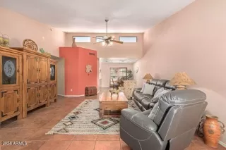 Photo #5: 6716550 Listing 