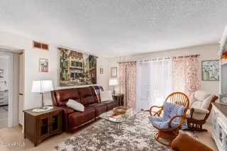 Photo #3: 6716660 Listing 