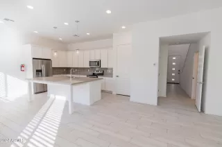 Photo #1: 6716794 Listing 