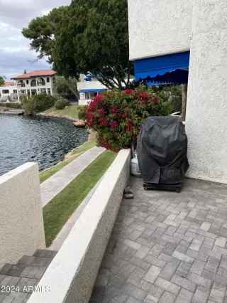 Photo #5: 6716992 Listing 