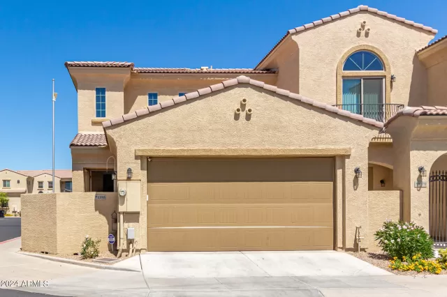 MLS: 6717006 Condo For Sale