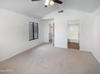 Photo #2: 6717039 Listing