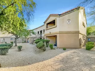 Photo #6: 6717190 Listing 