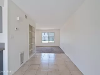 Photo #4: 6717297 Listing