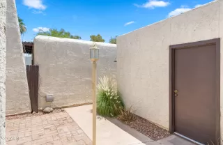 Photo #4: 6717384 Listing