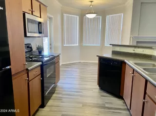 Photo #2: 6717394 Listing