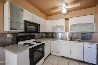 Photo #2: 6717460 Listing