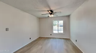 Photo #2: 6717692 Listing