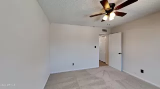 Photo #6: 6717692 Listing