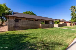 Photo #5: 6717714 Listing