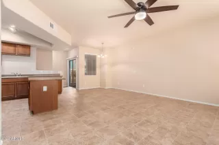 Photo #3: 6718209 Listing 