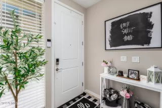 Photo #2: 6718553 Listing