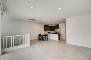 Photo #5: 6718579 Listing 