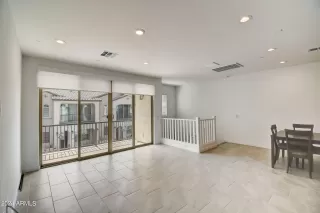 Photo #6: 6718579 Listing 