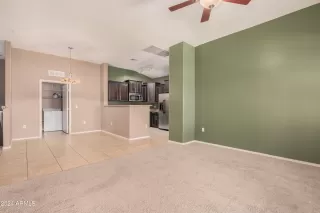 Photo #3: 6718643 Listing 