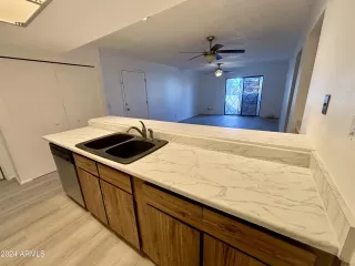 Photo #3: 6718811 Listing 