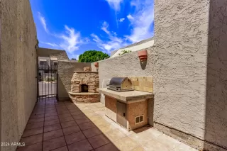 Photo #2: 6718917 Listing