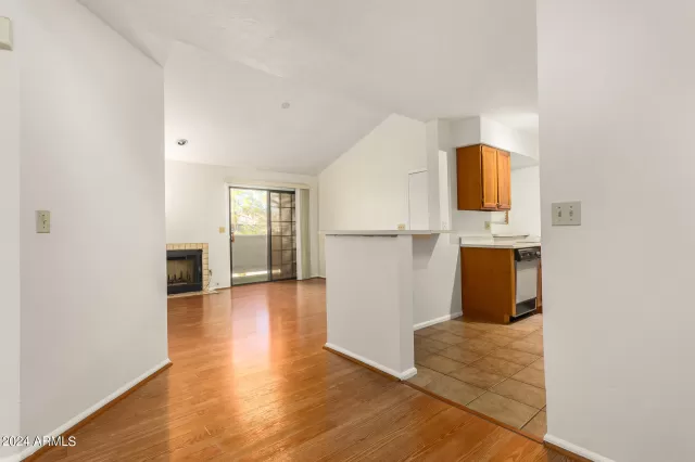 MLS: 6719068 Condo For Sale