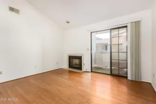 Photo #1: 6719068 Listing